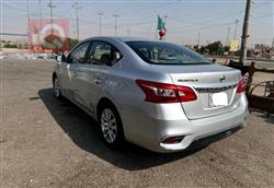 نیسان سێنترا